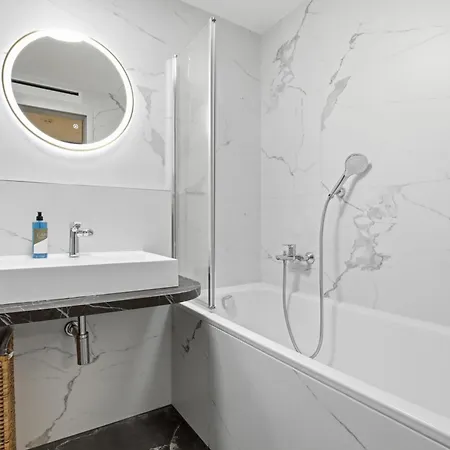 Lam Grey - Free Parking Appartamento Bratislava