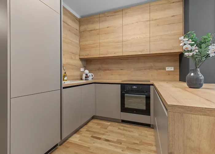 Lam Grey - Free Parking Apartment *