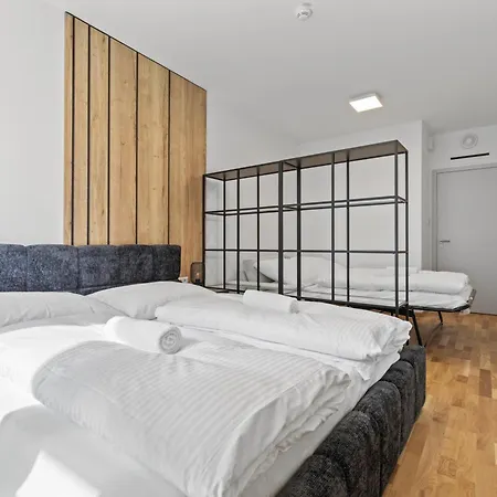 Lam Grey - Free Parking Apartment *