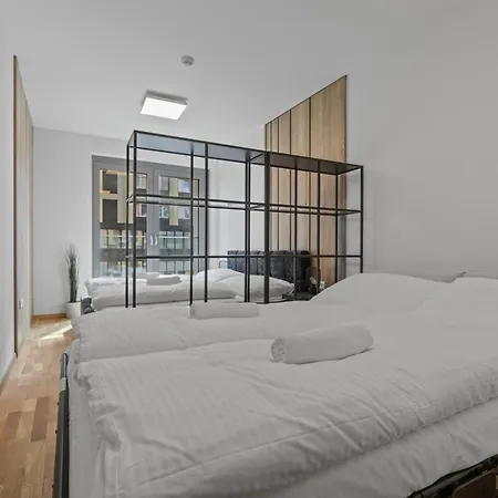Lam Grey - Free Parking Apartament Bratysława